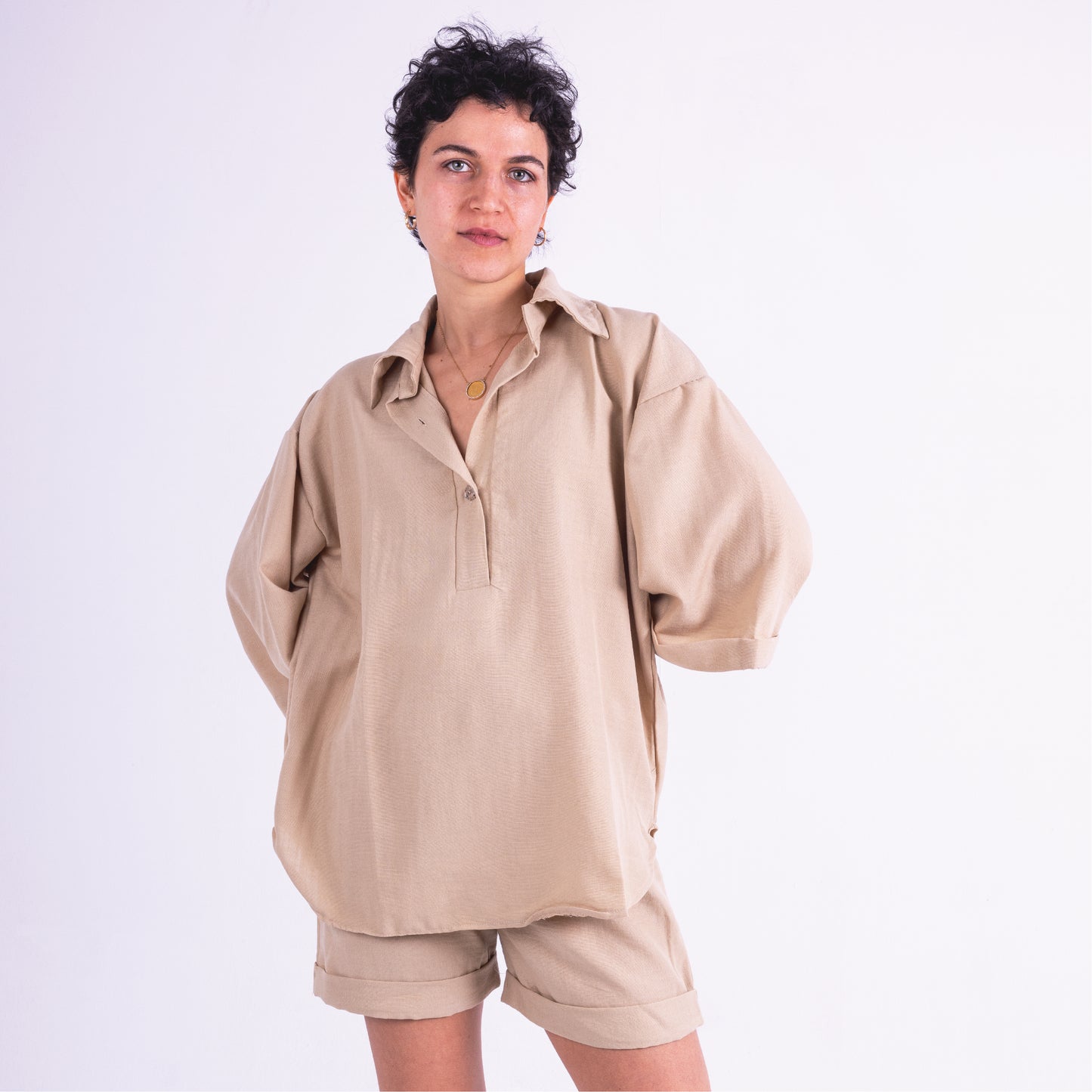 Comfy linen lounge Nude