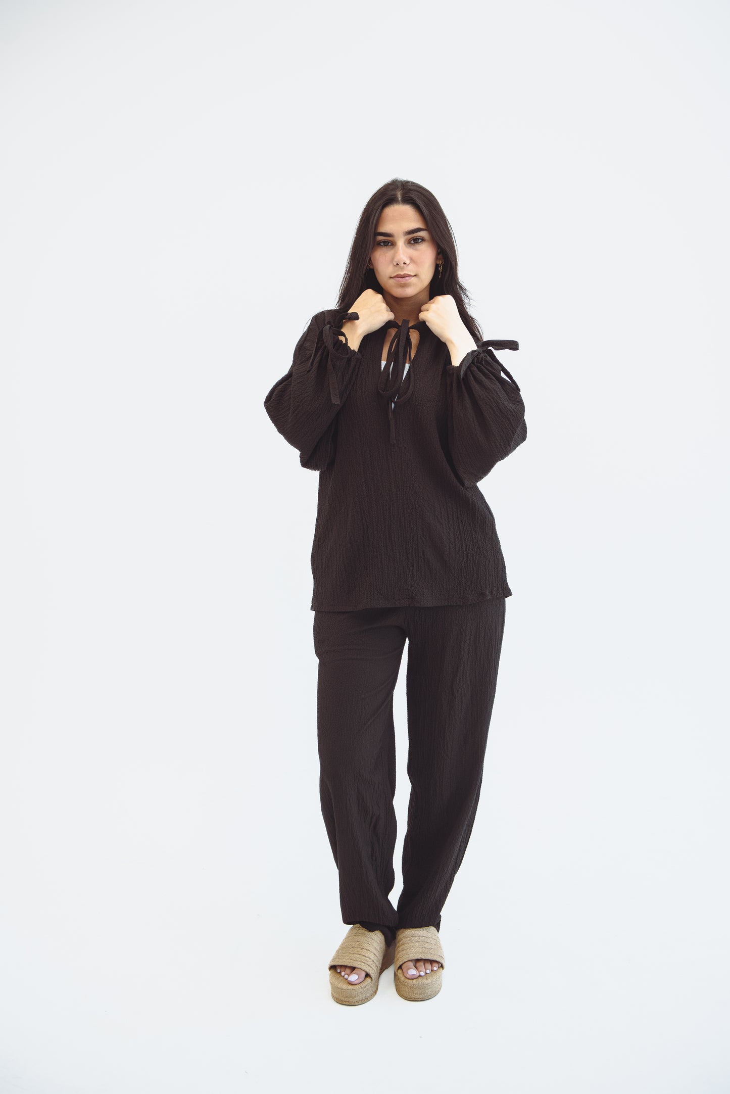 The Knotted Set Black