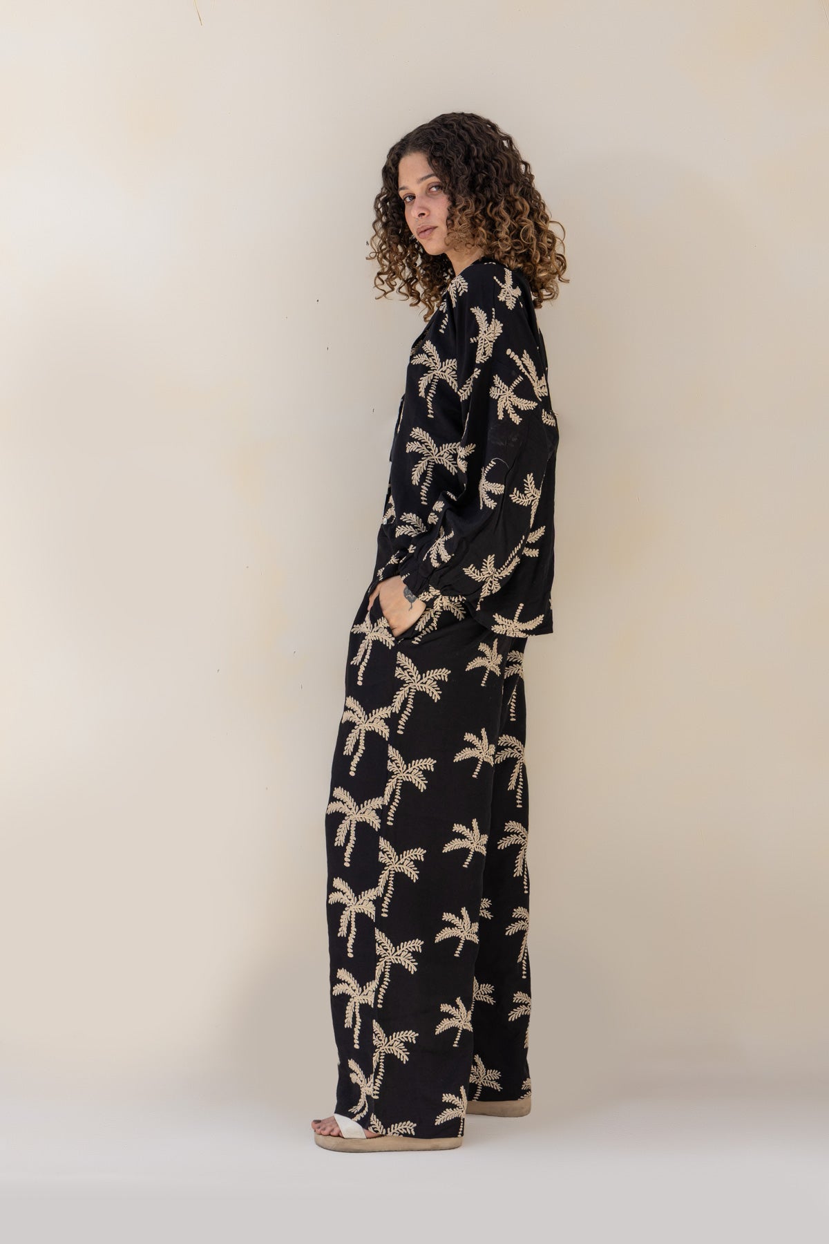 Palma Set Black