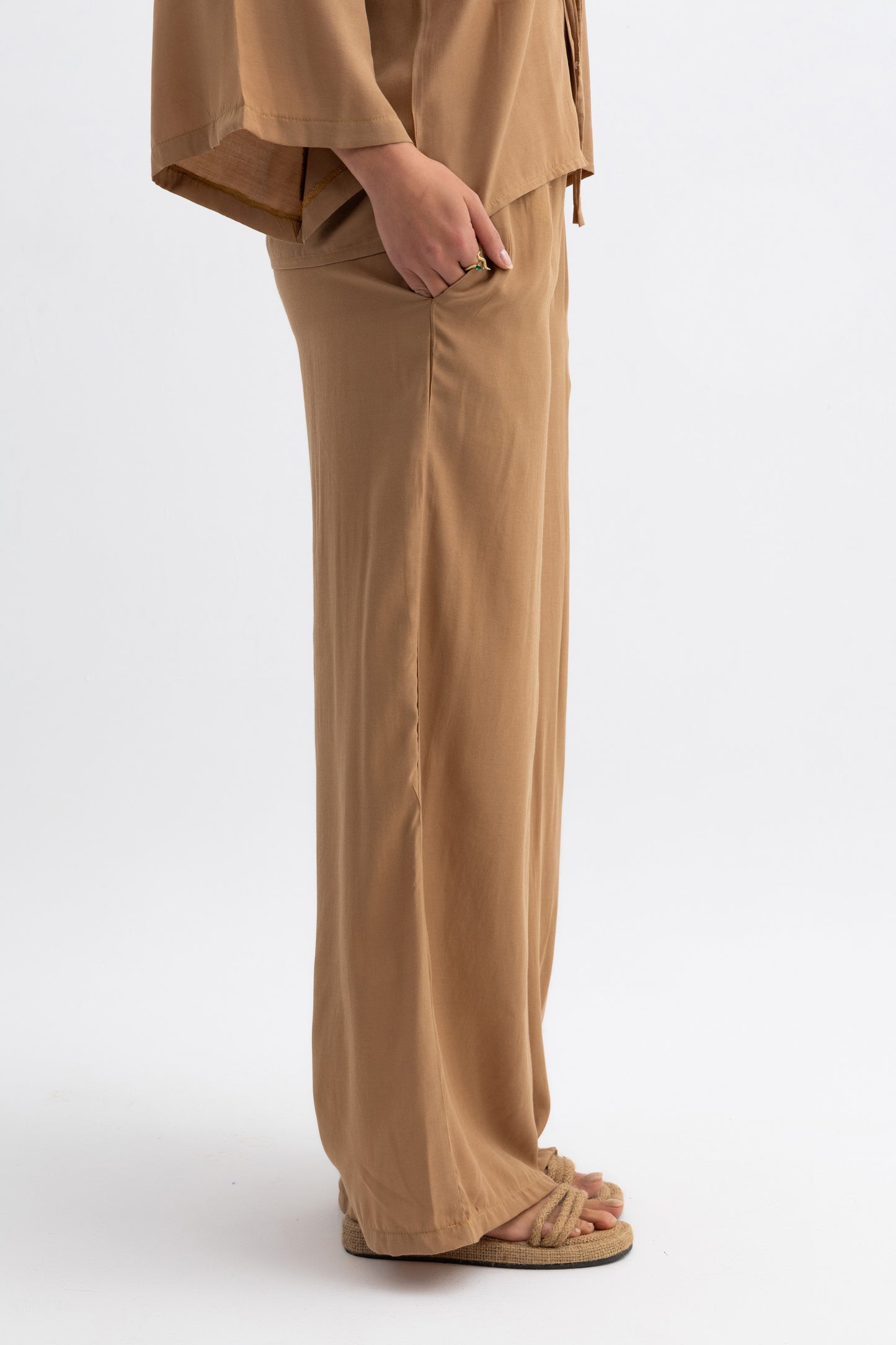 The basic knot summer set Beige
